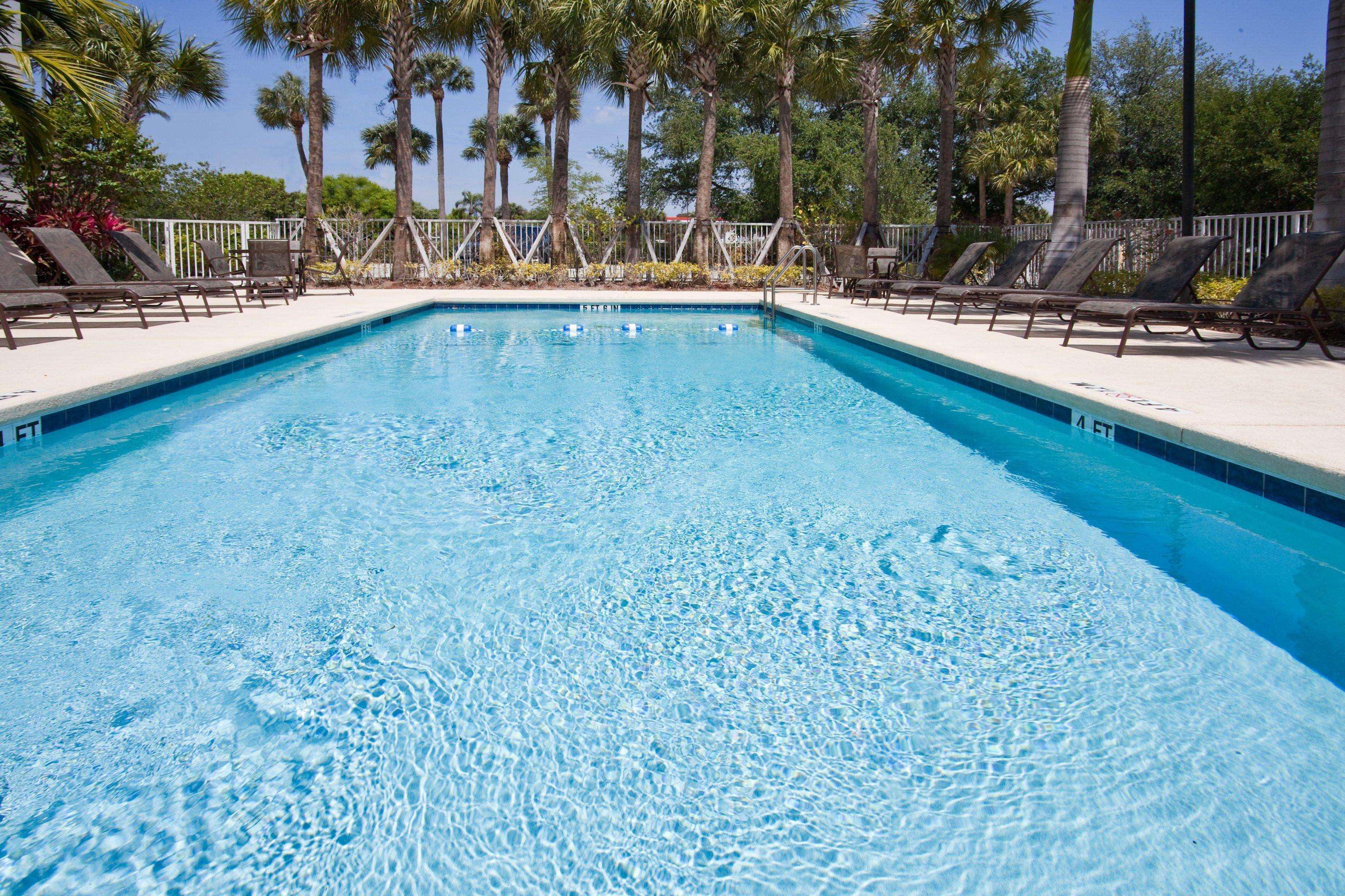 Holiday Inn Express West Palm Beach Metrocentre By Ihg Exteriör bild