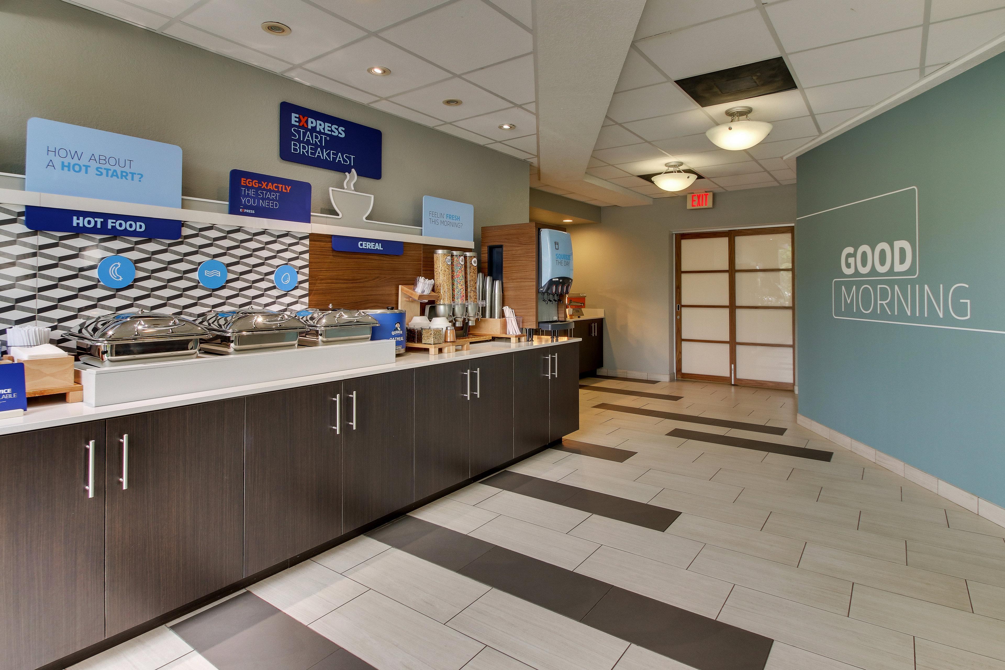 Holiday Inn Express West Palm Beach Metrocentre By Ihg Exteriör bild