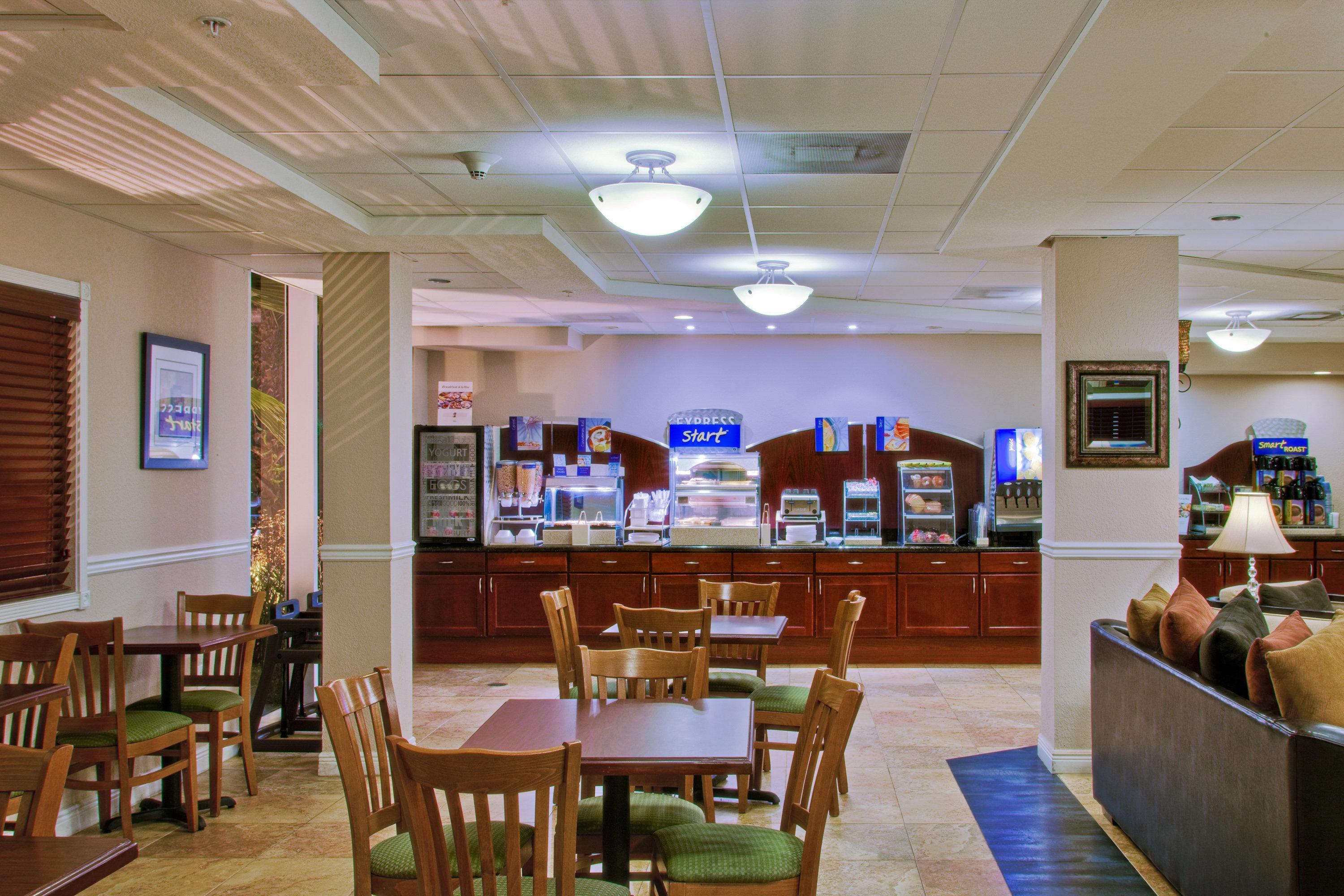 Holiday Inn Express West Palm Beach Metrocentre By Ihg Exteriör bild