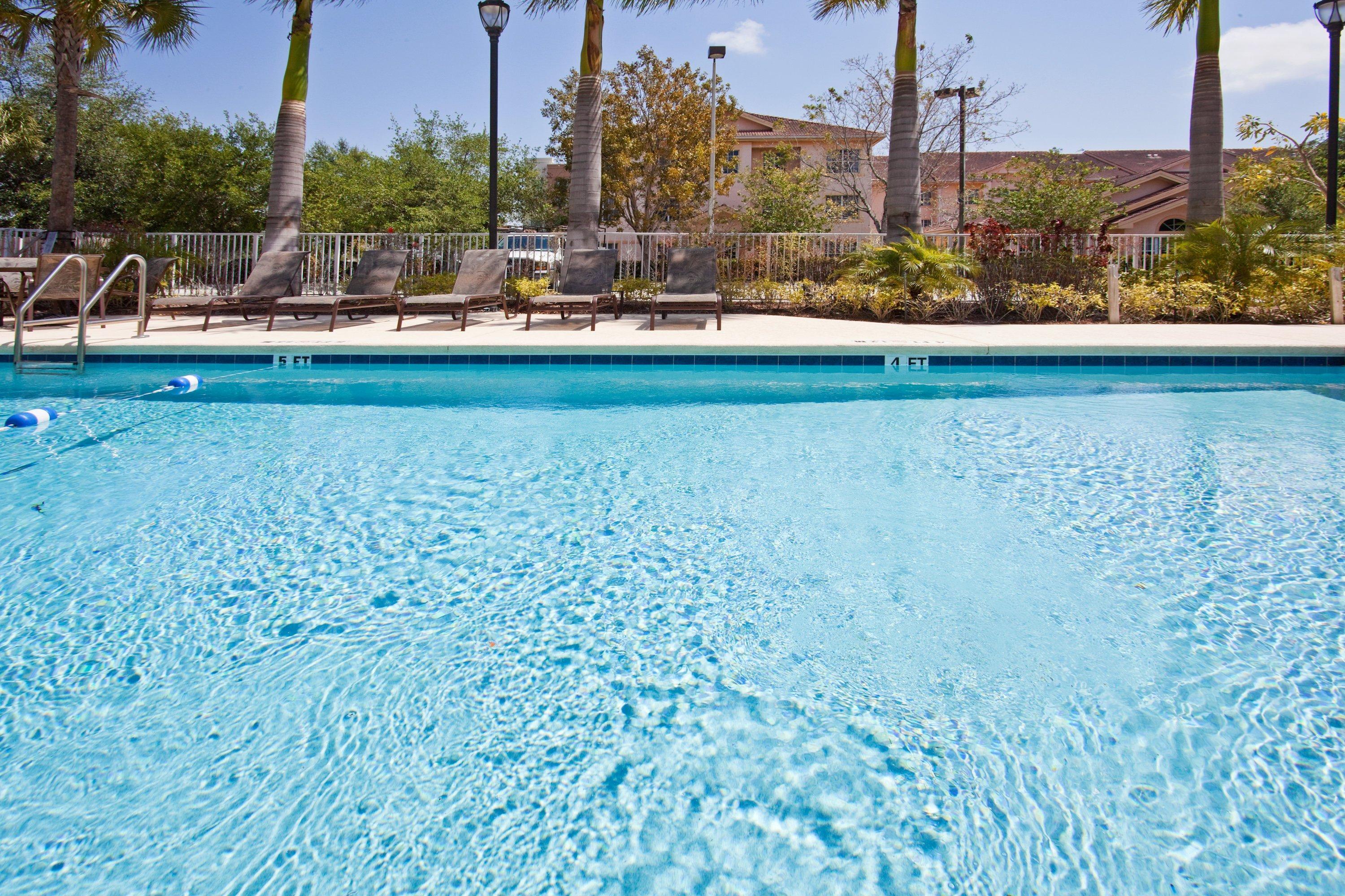 Holiday Inn Express West Palm Beach Metrocentre By Ihg Exteriör bild